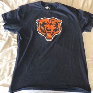 Chicago Bears casual T-shirt! Size: Large.